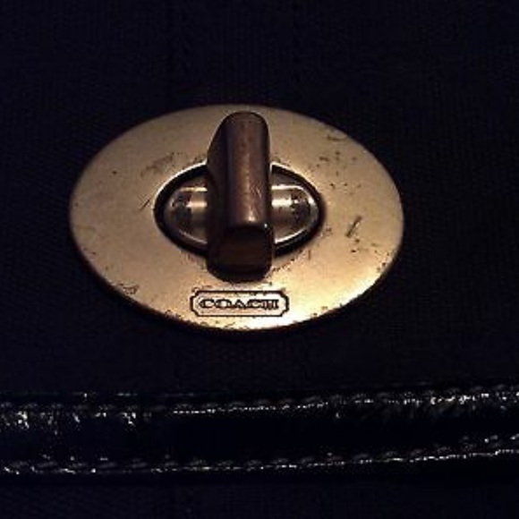 COACH Logo C Black Leather BAG hangtag Authentic - Picture 3 of 9